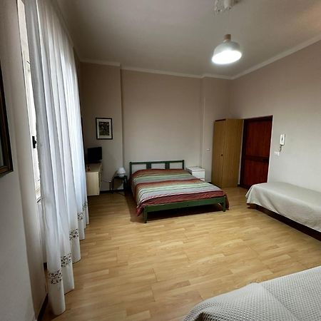 Dormi E Riparti Apartment Gravina in Puglia Exterior photo